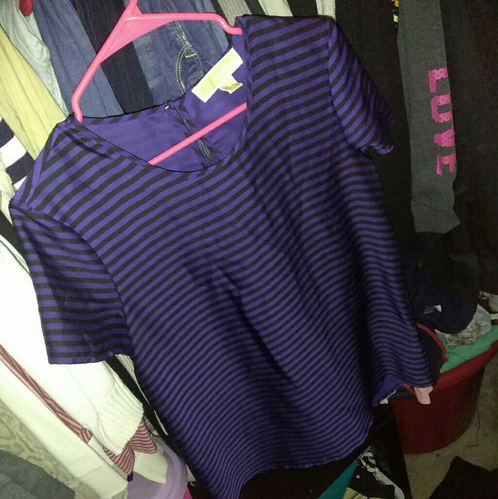 Blue/black strips dress shirt